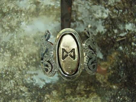 Rune Ring