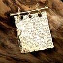 Courage pendant gold