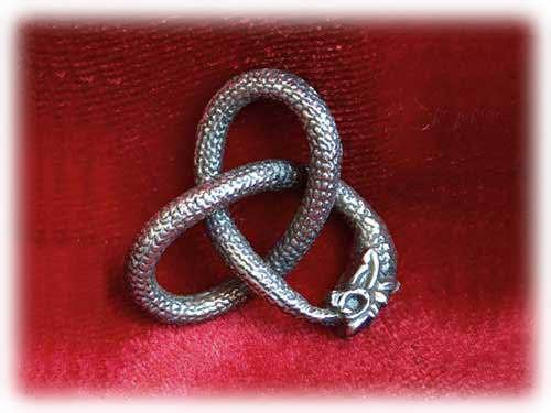 Dragon pendant silver