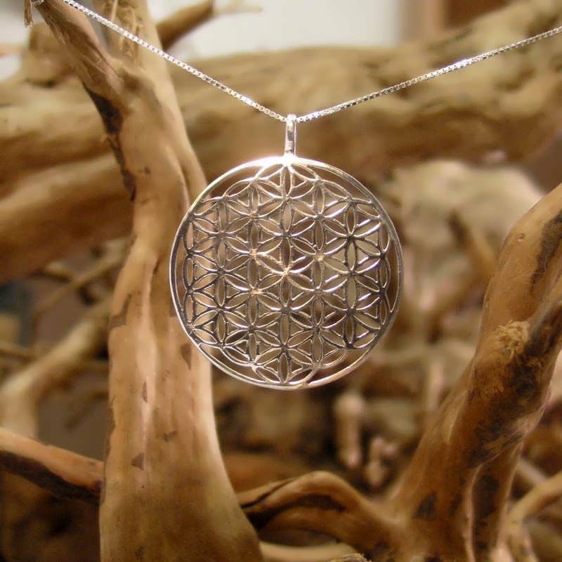 http://www.ka-gold-jewelry.com/images/products-800//flower-of-life/flower-of-life-silver21.jpg
