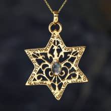 Star of David for protection gold