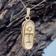 Venus in Picses Nagic Amulet Gold