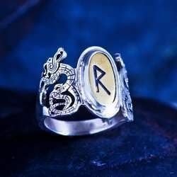 A silver Runes Ring