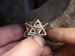 Finishinig a gold Alchemy pendant