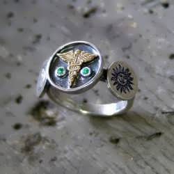 Alchemical Wedding Talisman Ring- silver and gold set with emerald Only 4 left!!!  A limited number were made on11.12.2014  10:03 - 10:43,  during a special configuration of Mercury , the Sun and the Moon, in order to balance the opposites of our nature