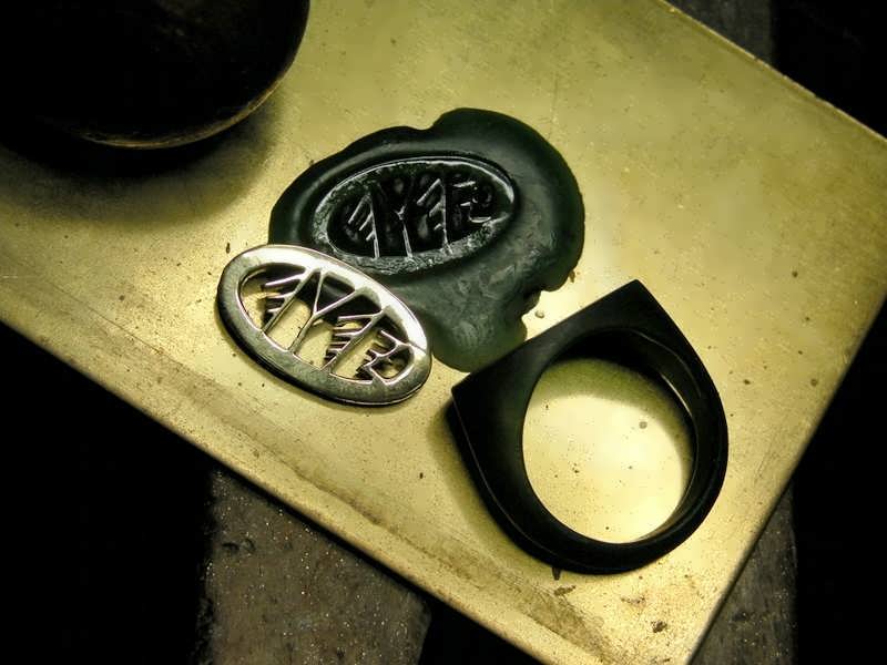 Recreating King Solomon's Ring