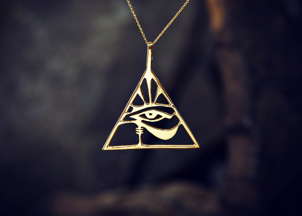 Eye of Horus
                    Gold Pendant