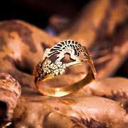 タンチョウ鶴の指輪　ゴールド