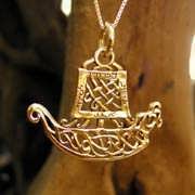 Journey Pendant Gold (Boat)