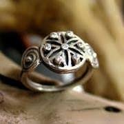 Ka Ring Silver with Zircons with Cubic Zirconia