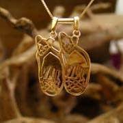 Lion Cubs For Mother’s Pendant Gold