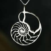 Pendentif Nautilus argent