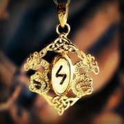 Rune Pendant Gold