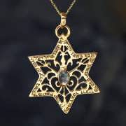 Star of David for protection gold