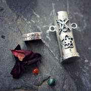 Venus in Pisces Moon in Taurus Silver (*Limited Edition*)