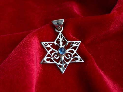 Inlaid Star of david - silver with sapphire