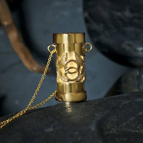 Cosmic Motto Pendant Gold