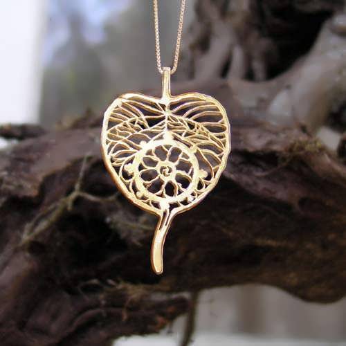 Dharma Pendant Gold