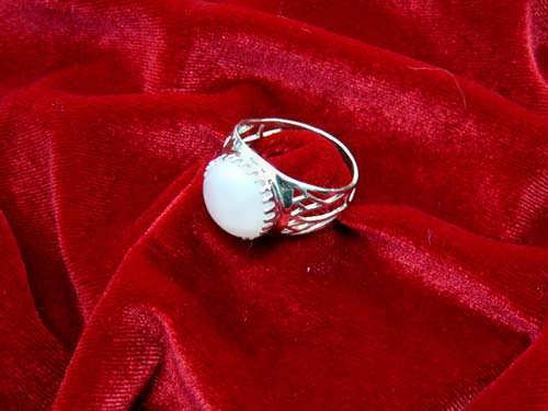 Egyptian Lotus ring silver with Moonstone