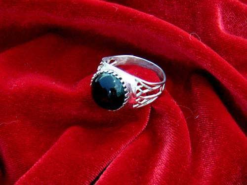 Egyptian Lotus ring silver with Onyx