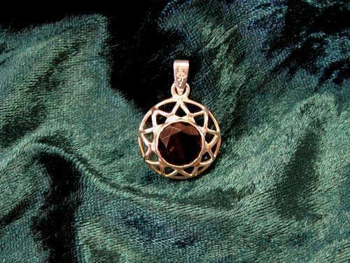 Inlaid Enneagram gold with Smoky Quartz