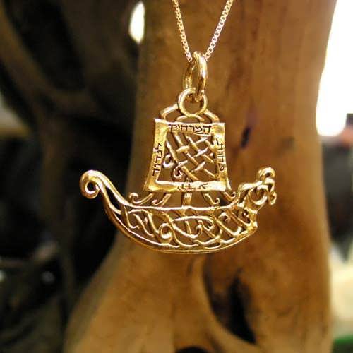 Journey Pendant Gold (Boat)