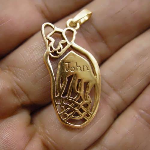 Lion Cubs For Mother’s Pendant Gold