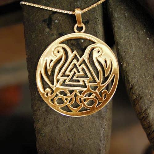 Odin's Knot Gold