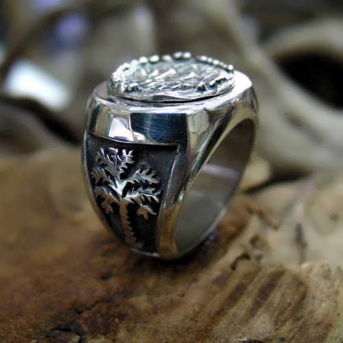 Rebels Ring Silver