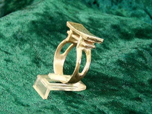 Shinto (Torii Gate) Ring Gold