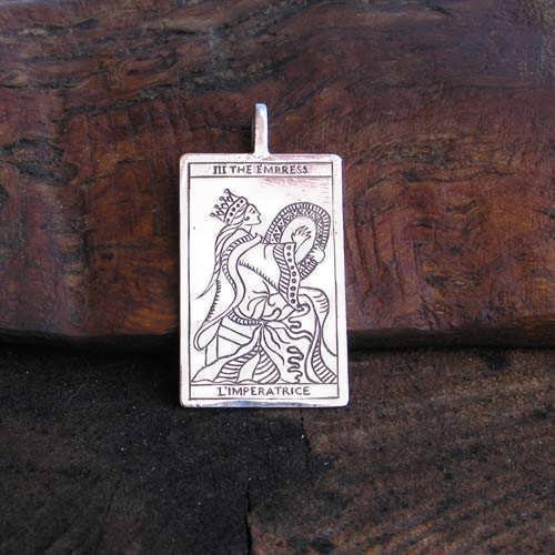 Pendentif argent carte de Tarot, l&#039;Imperatrice