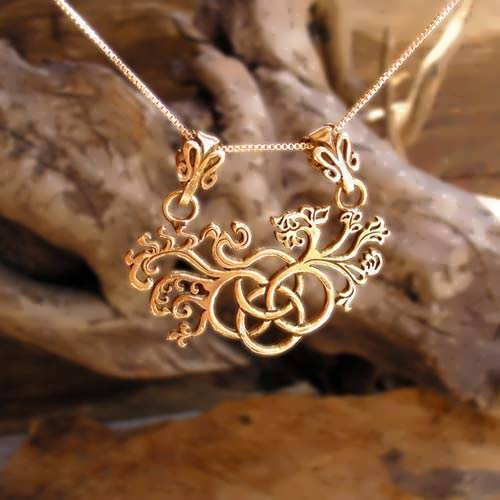 The Earth Element Pendant Gold