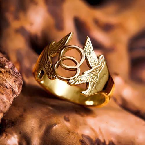 Vesica Pisces Ring Gold