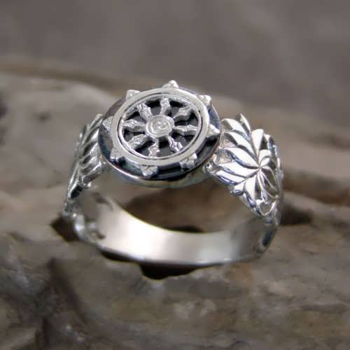 Dharma Ring Silver