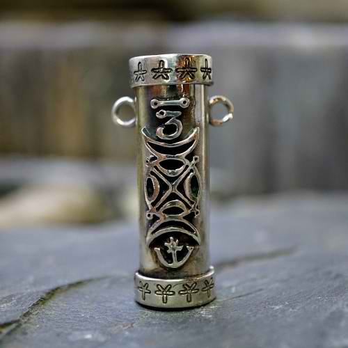 Lunar Talisman Silver (*Limited Edition*)