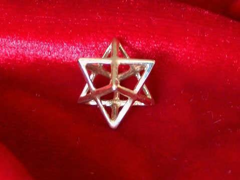 Merkaba Anhänger Medium Gold