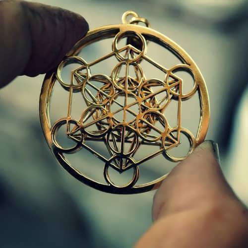 Metatron Würfel Gold