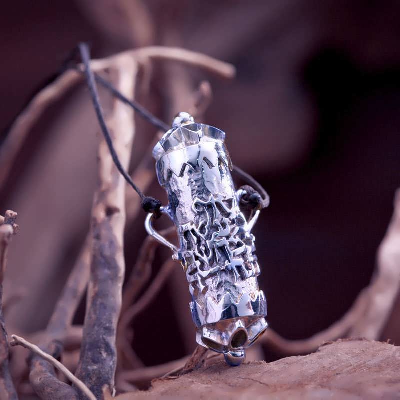 karma-pendant-s-114.jpg karma-pendant-s-114.jpg