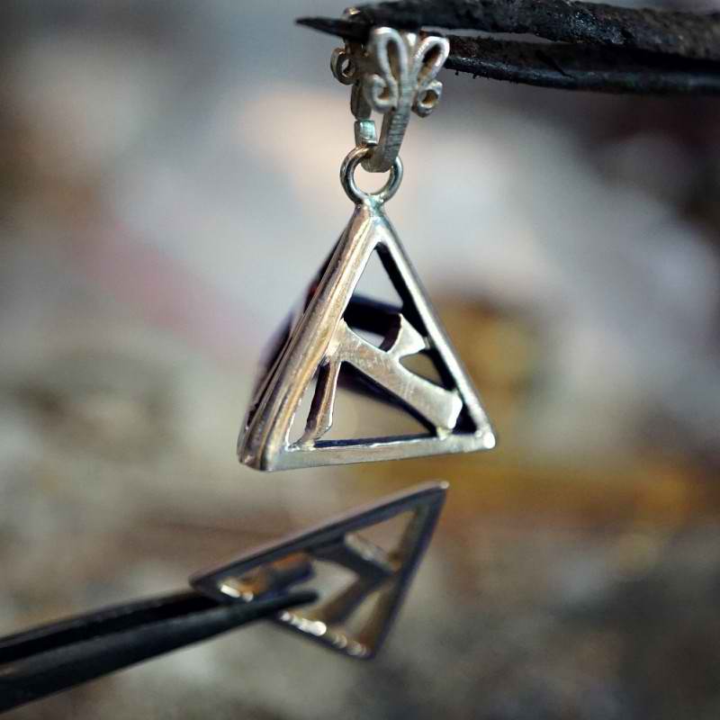 関送込 ILLUSORY The Fifth Element Spike Necklace 1_2_98e02e76-6b4e-4303-a548-