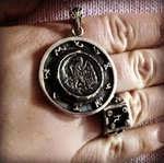 Laura Wearing Ka Gold Jewelry Design