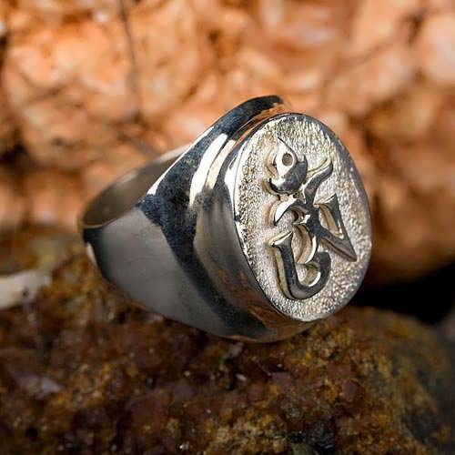 Tibetan Om Ring Silver